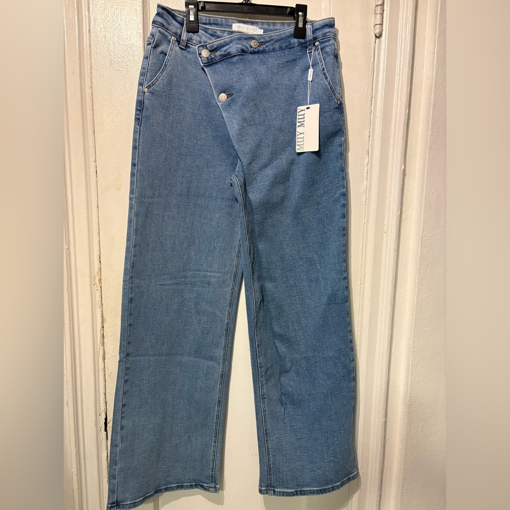 Stylish Blue Straight Leg Women's Jeans